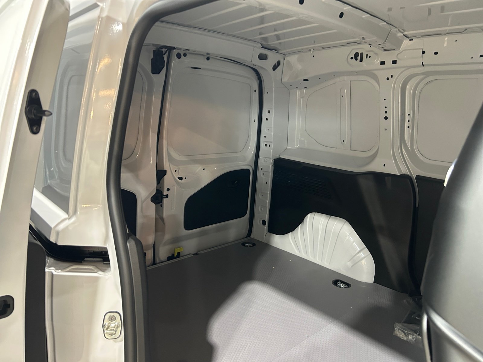 Foto 1 - Proace City Meister - L1 1.2-P nur Gewerbekunden, weiß