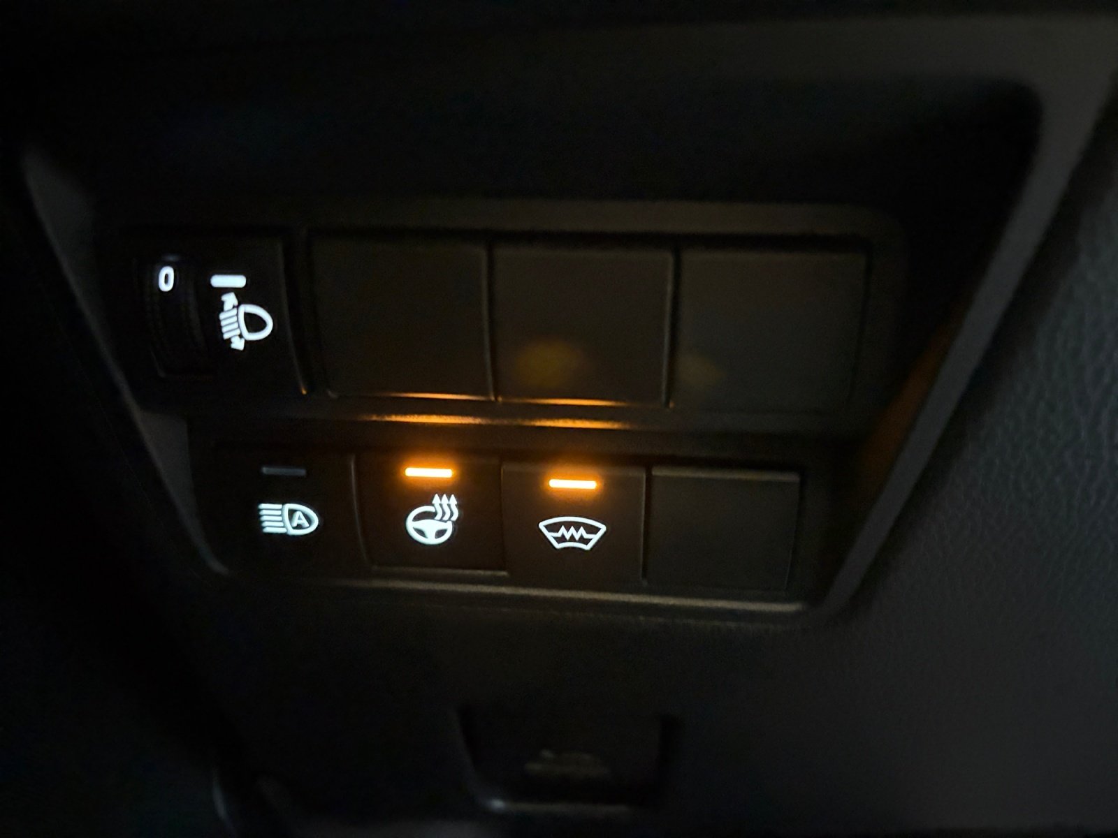 Foto 1 - Yaris Cross Teamplayer WInter + Safety Paket, SIlver