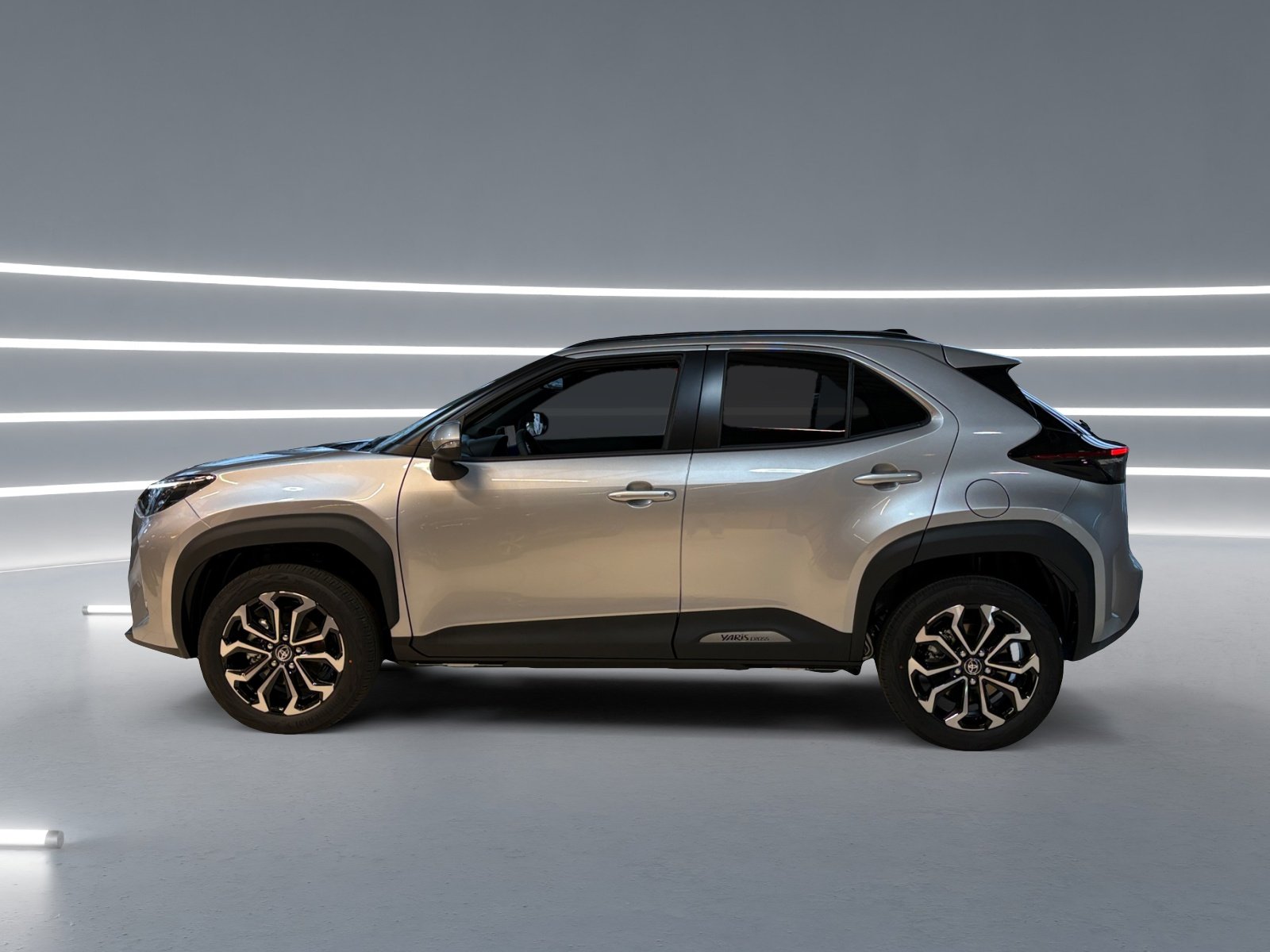 Foto 1 - Yaris Cross Teamplayer WInter + Safety Paket, SIlver