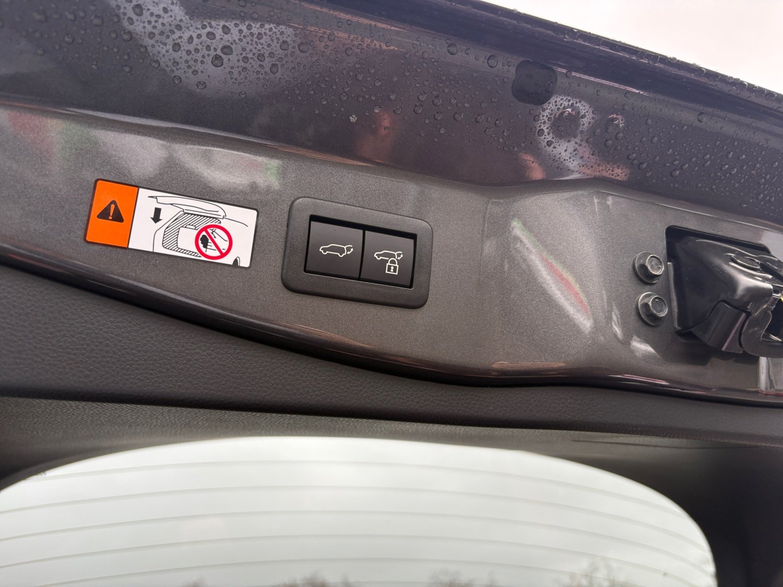 Foto 1 - C-HR - 2.0 l Plugin 4x2 Teamplayer CVT 2xKlima, Marlingrau/Schwarz