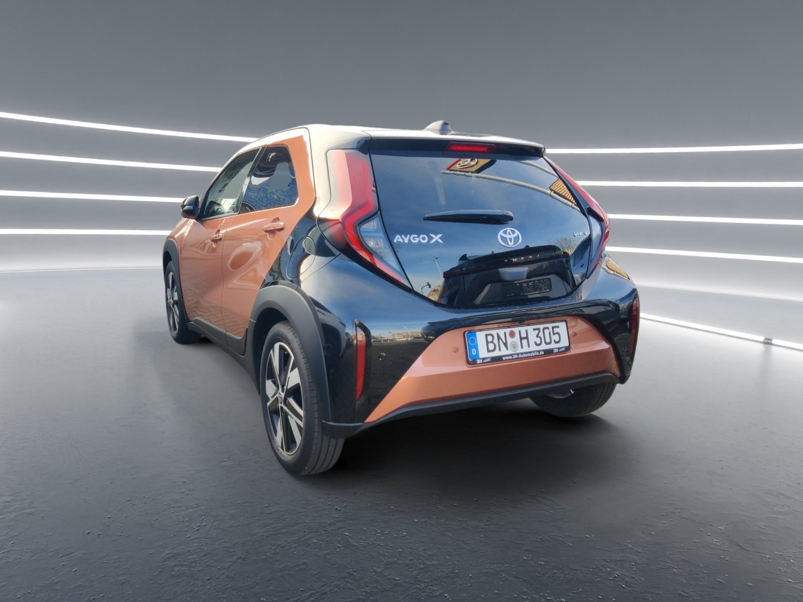 Foto 1 - Aygo X Hybrid Teamplayer * Vorführwagen, Cinnamon Bronze