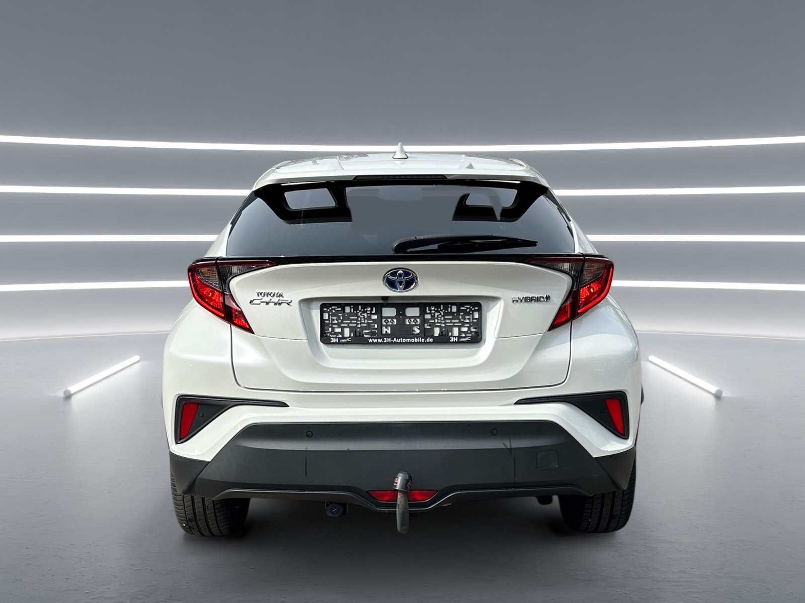 Foto 1 - C-HR 1.8-l-Hybrid Team D, AHK, weiss
