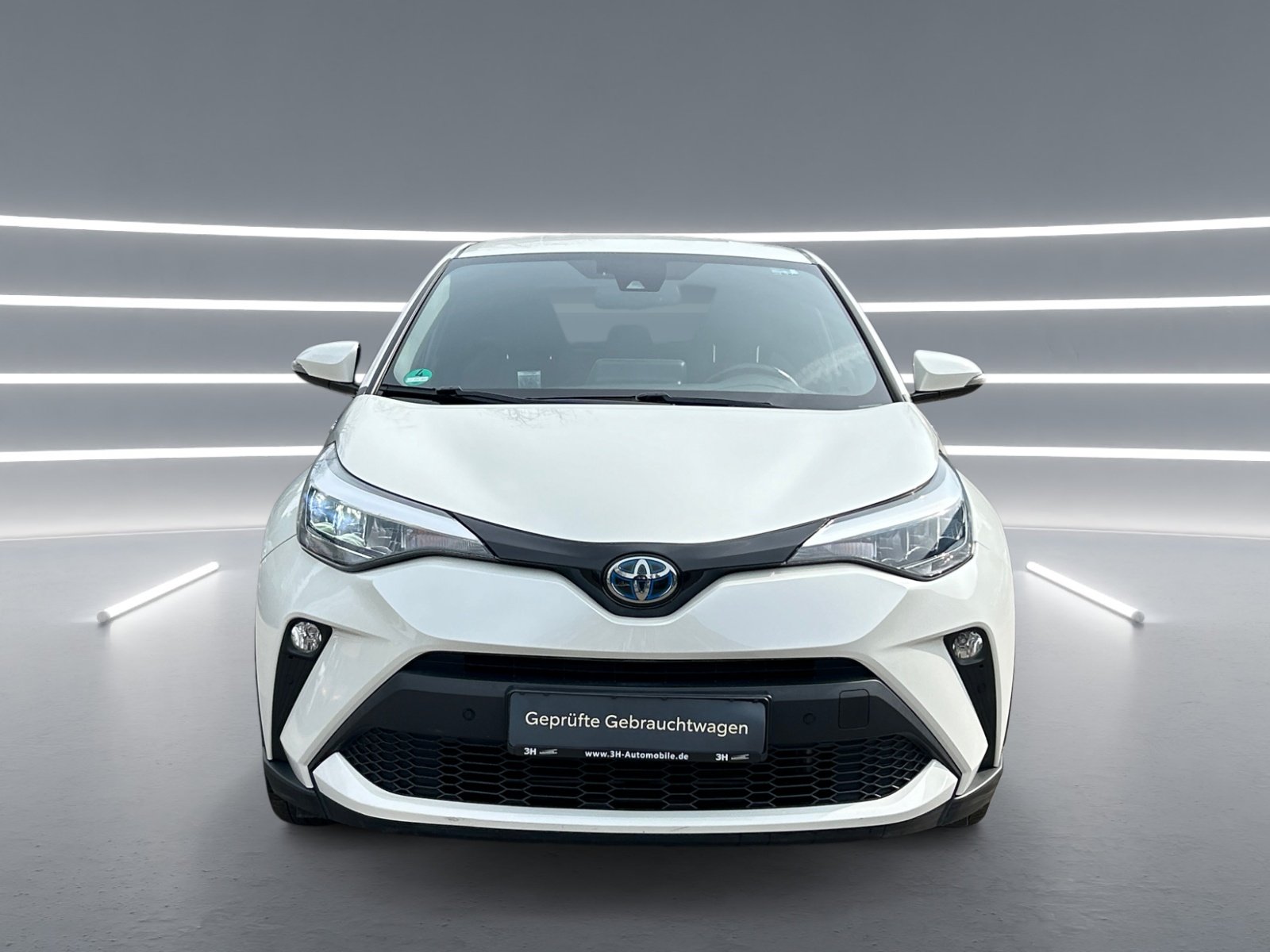 Foto 1 - C-HR 1.8-l-Hybrid Team D, AHK, weiss