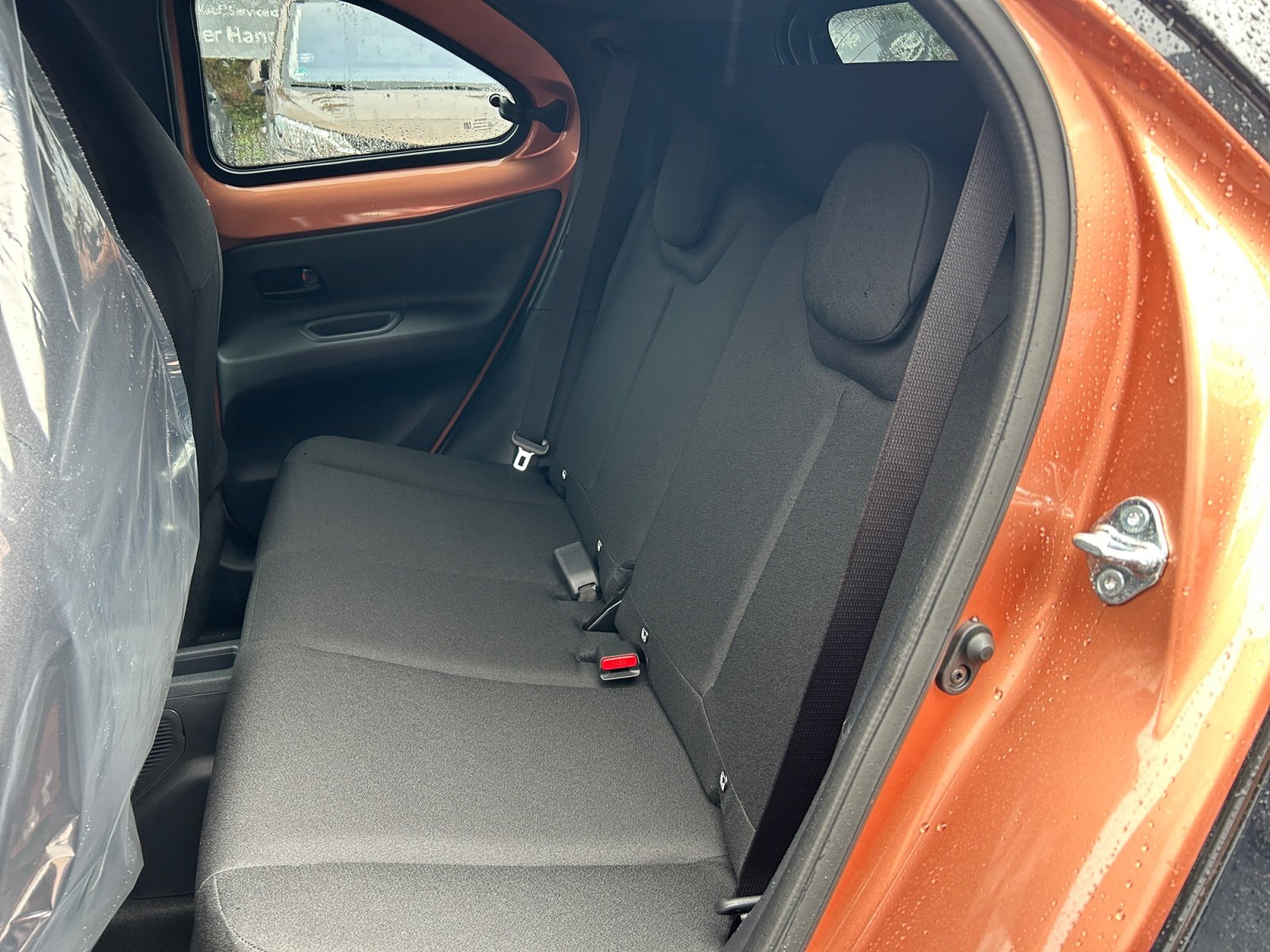 Foto 1 - Aygo X 1.5l Hybrid Teamplayer,CarPlay, Cinnamon Bronze