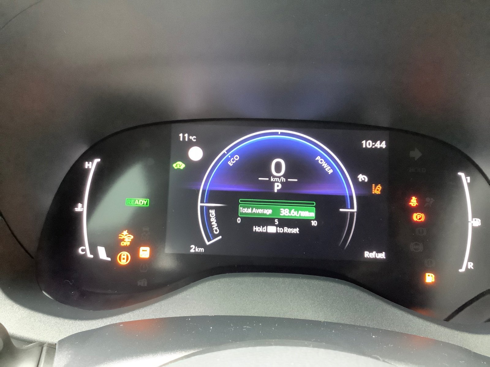 Foto 1 - Yaris Cross 1,5l Hybrid Teamplayer Winter Safety, karmina-rot