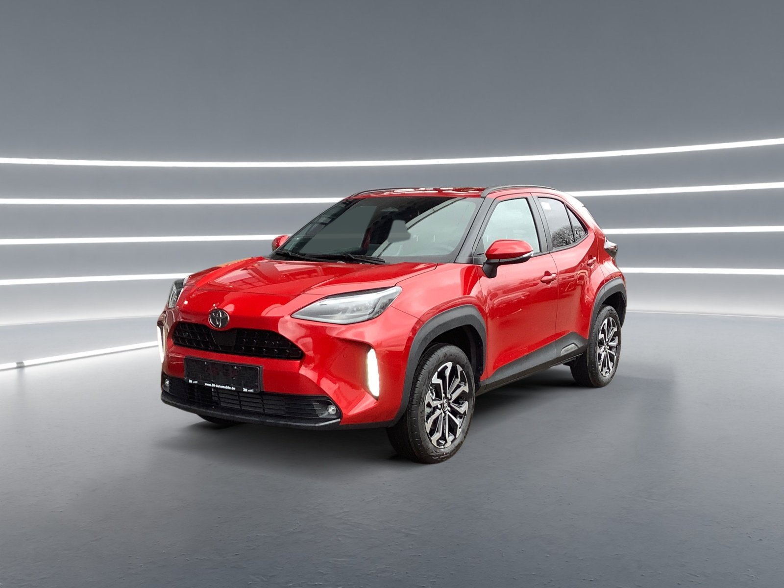 Foto 1 - Yaris Cross 1,5l Hybrid Teamplayer Winter Safety, karmina-rot