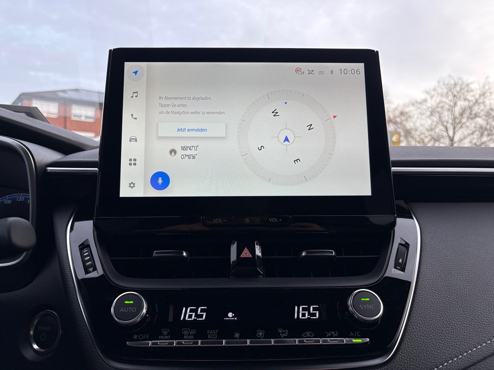 Foto 1 - Corolla Touring Sports Hybrid Team D*sofort, Cosmic Silber