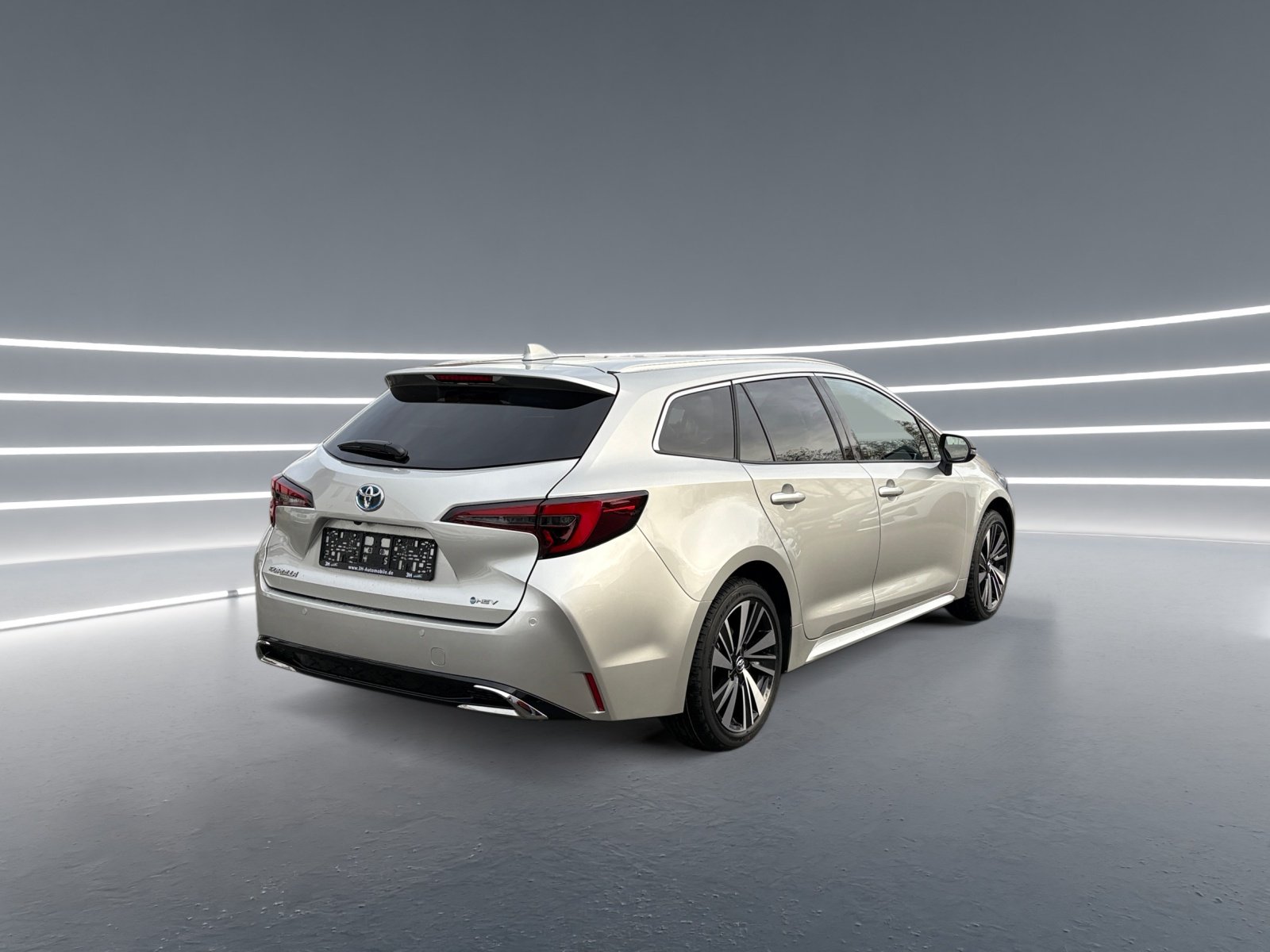 Foto 1 - Corolla Touring Sports Hybrid Team D*sofort, Cosmic Silber