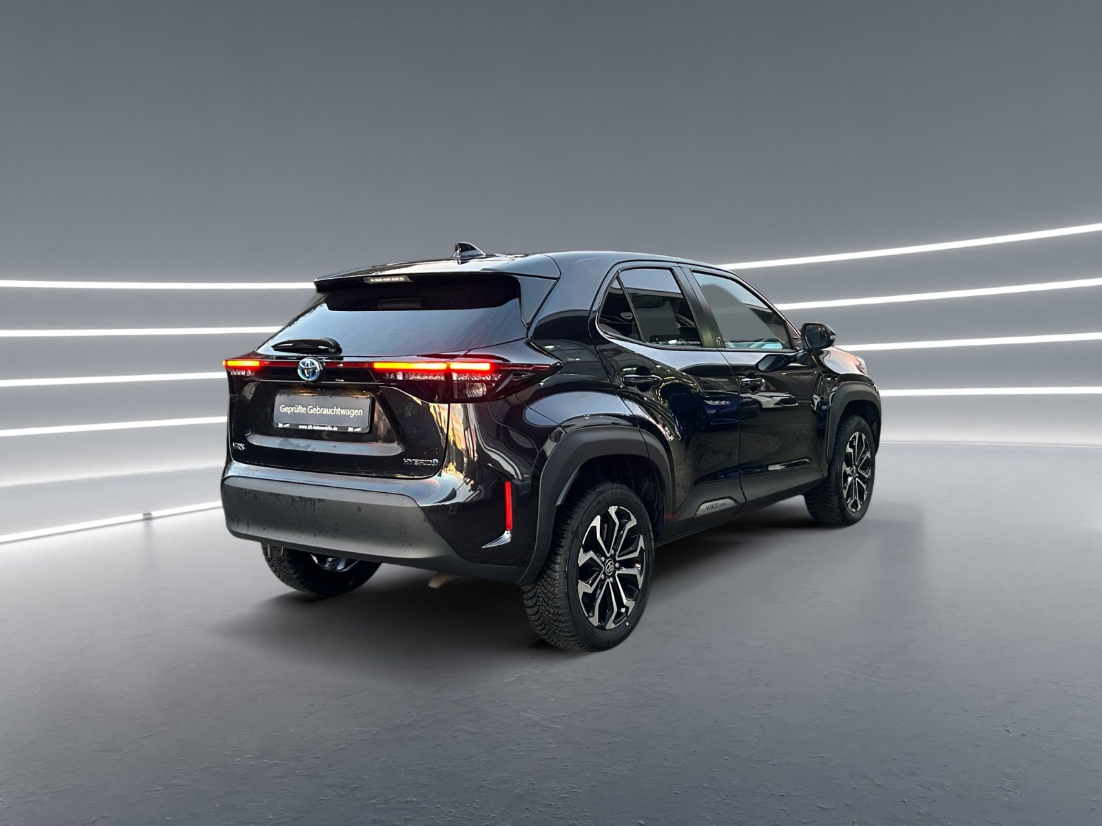 Foto 1 - Yaris Cross Team D *Safety *Winter, mysticschwarzmetallic