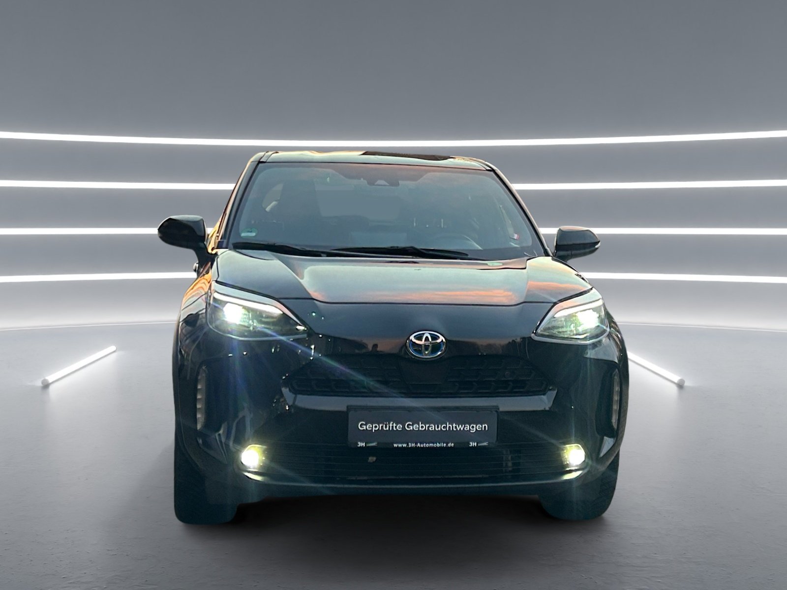 Foto 1 - Yaris Cross Team D *Safety *Winter, mysticschwarzmetallic