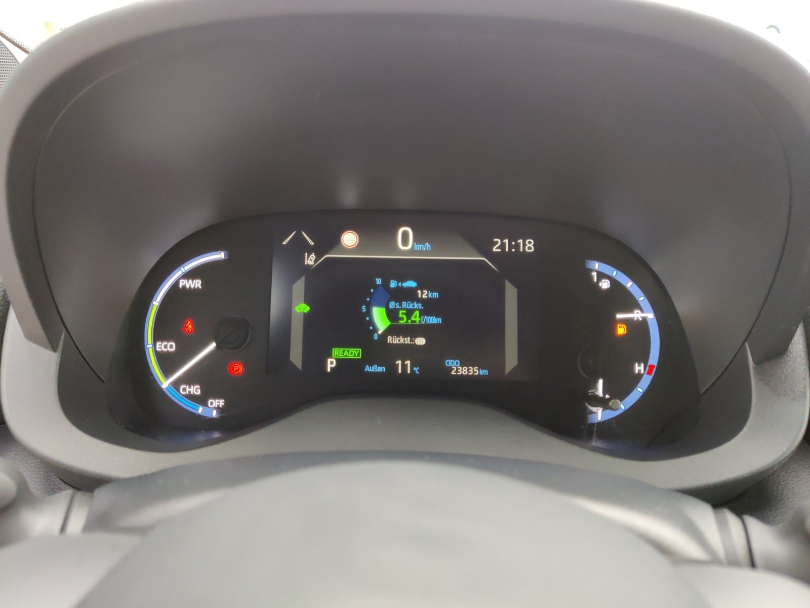 Foto 1 - Yaris Cross Hybrid Team D Jahreswagen 1. Hand, mysticschwarz