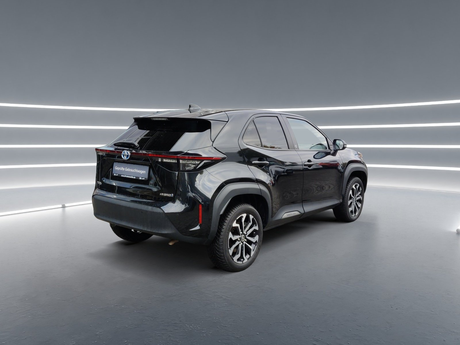 Foto 1 - Yaris Cross Hybrid Team D Jahreswagen 1. Hand, mysticschwarz