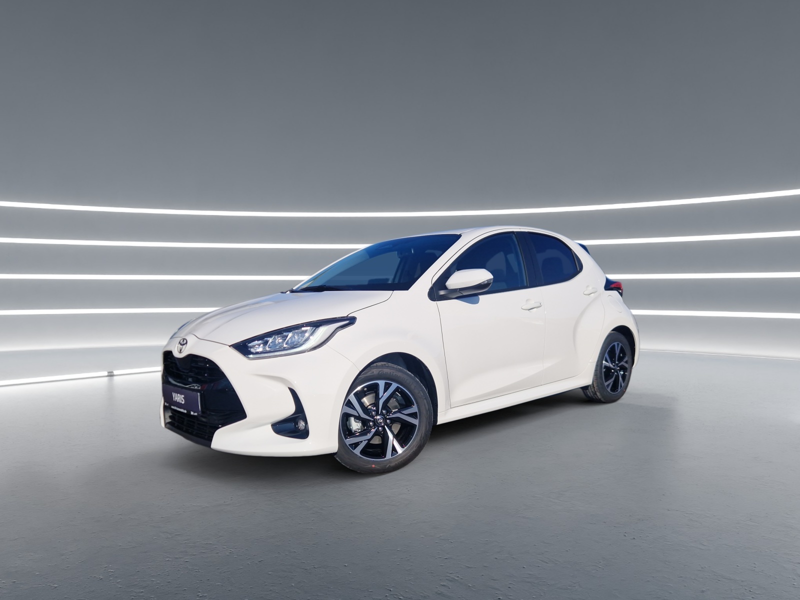 Foto 1 - Yaris Hybrid Teamplayer + Comfort-Paket, schneeweiß