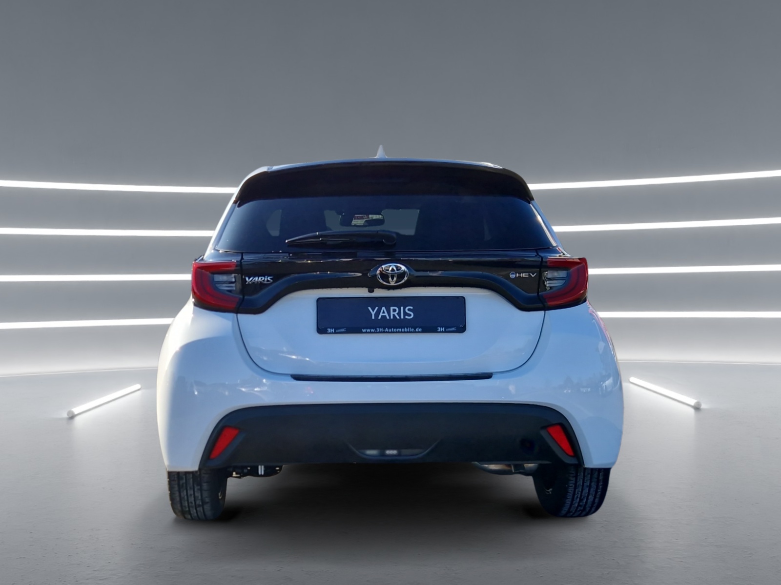 Foto 1 - Yaris Hybrid Teamplayer + Comfort-Paket, schneeweiß