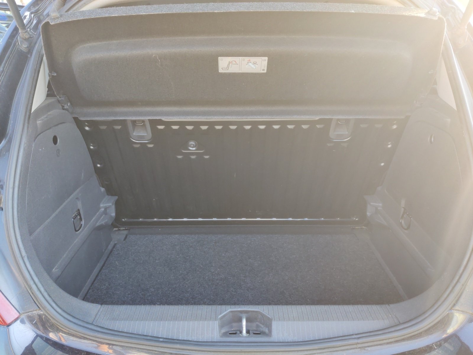 Foto 1 - CORSA 1,4 Klima Seitenschaden, Schwarz